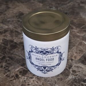 Boulangerie Angel Food Cake Scented 6 Oz. Jar Candle NEW Sold Out Anthropologie